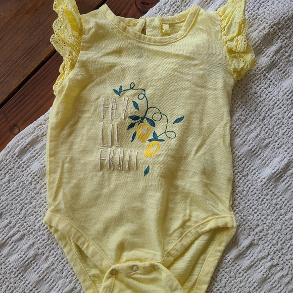 Jessica Simpson Baby Lemon Summer Set 3 month - Picture 2 of 14